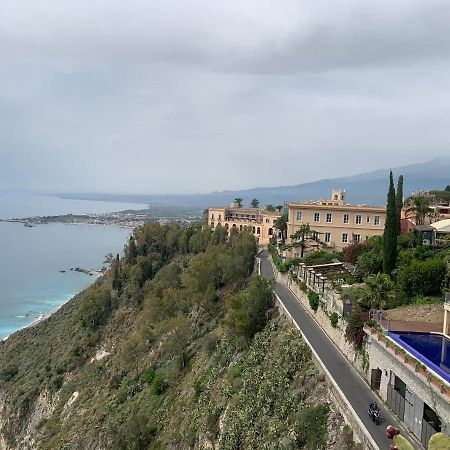 Panoramic Taormina Bay View Apartman Kültér fotó